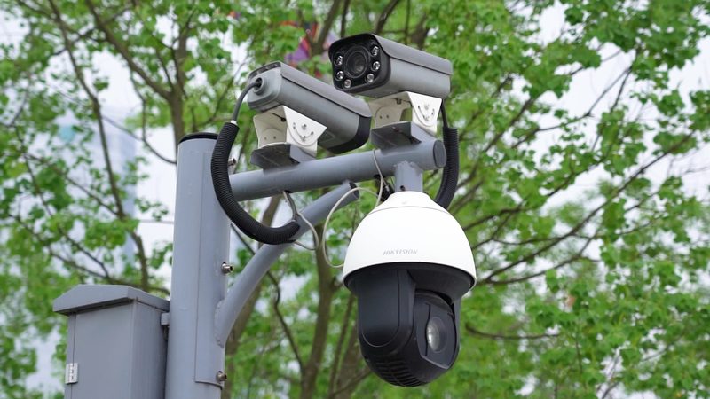 小区门禁系统选型：如何兼顾安全与便捷**